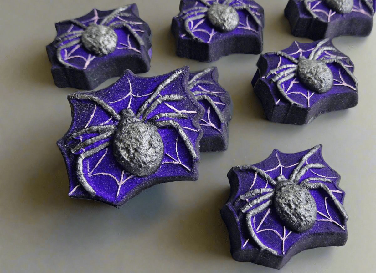 Spider Web Bath Bomb