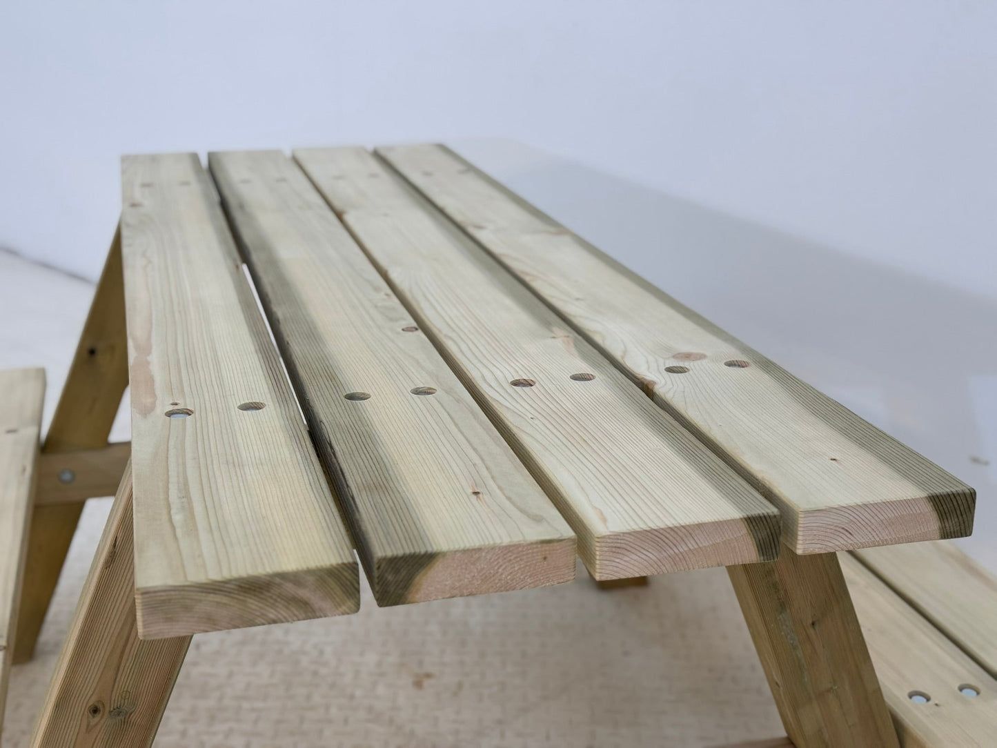 Premium Classic Pub Style Bench - Heavy Duty