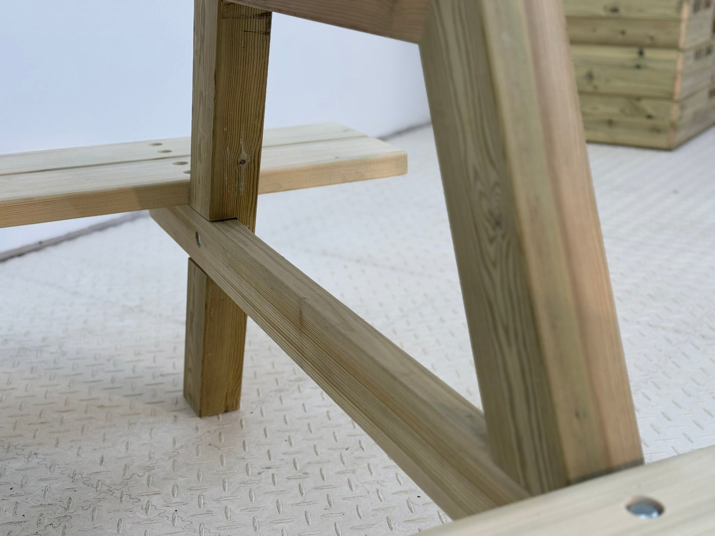 Premium Classic Pub Style Bench - Heavy Duty