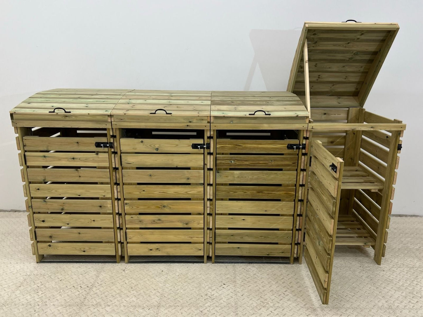 Binbreeze Wheelie Bin Storage Unit