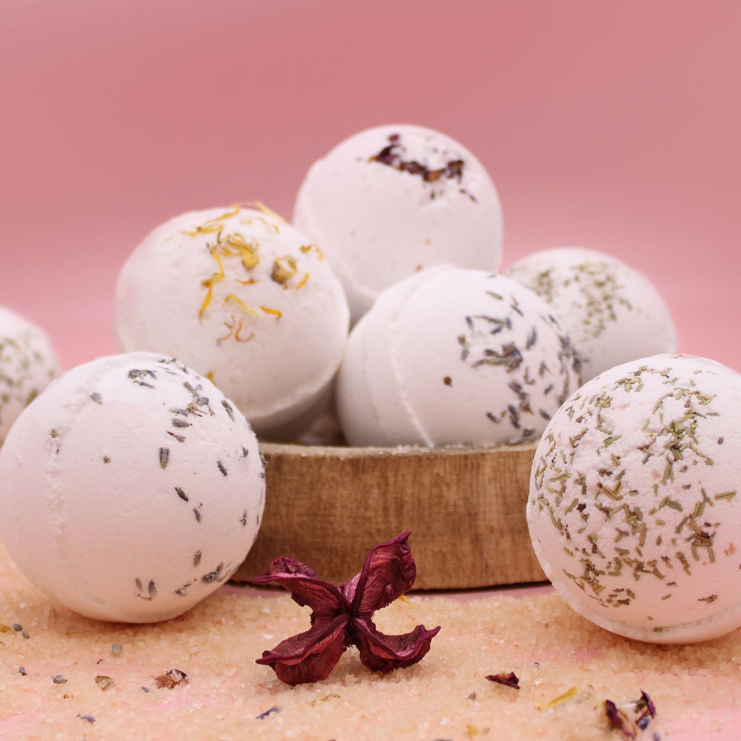 Himalayan Salt Bath Bomb - Relax with Lavender and Jojoba Oil