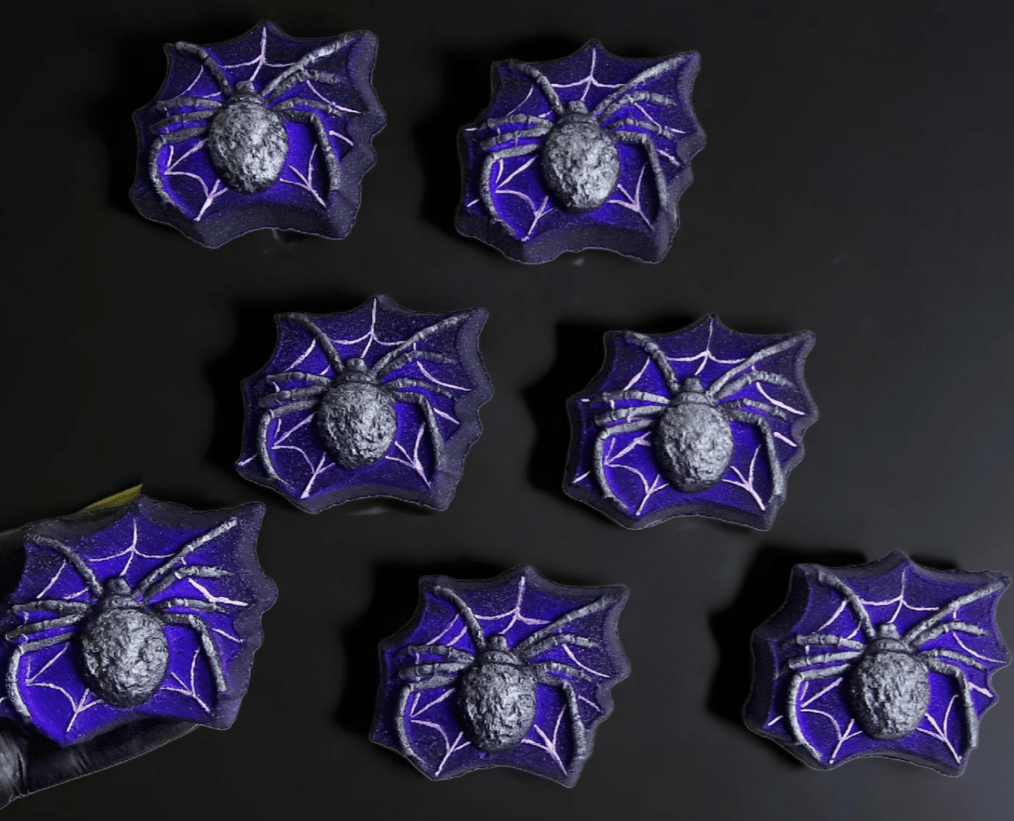 Spider Web Bath Bomb